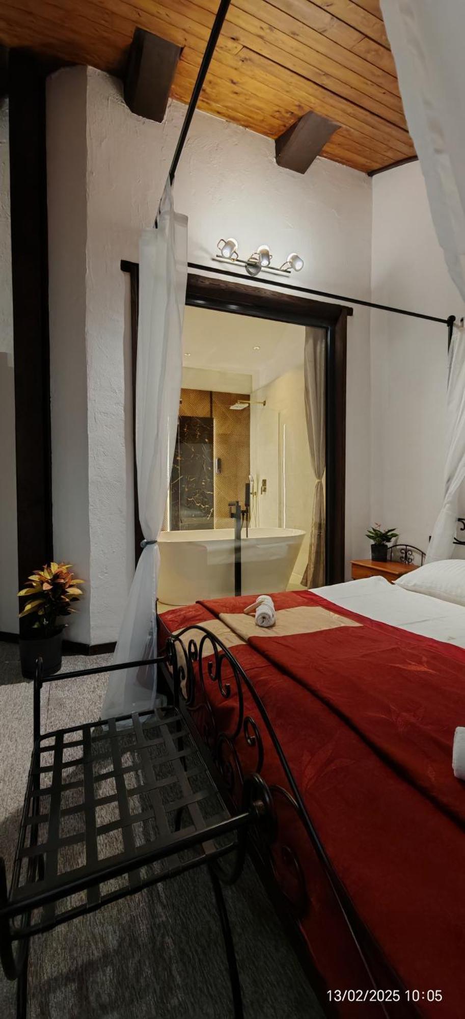 Hotel Plzensky Dvur Frýdek-Místek Dış mekan fotoğraf